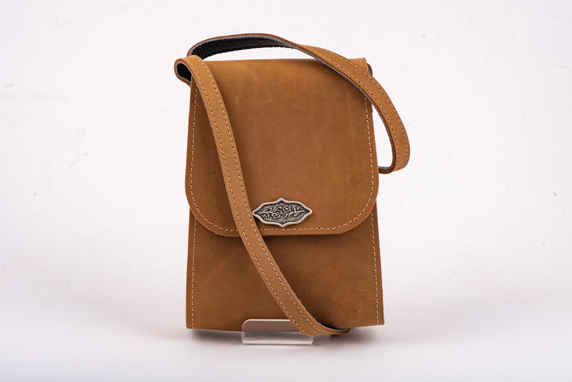 Ledertasche mit Holz (die schmale Hohe) – Bild 6